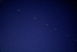 Starlinki we wtorek (10 października) znowu widoczne na niebie - zobacz, o której godzinie obserwować [zdjęcia, wideo]
