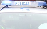Uszkodzona roleta szkoły w Ostrowcu. Policjanci szukają wandala