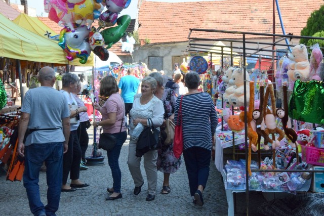 Wielki odpust w Wiślicy. W środę, 8 września przybyły na niego tłumy mieszkańców i pielgrzymów.