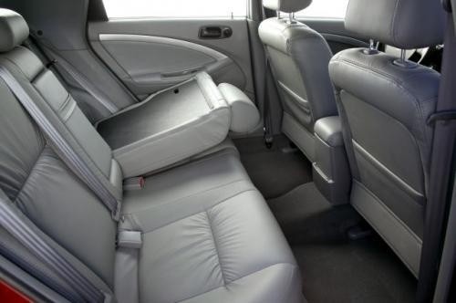 Fot. Chevrolet: Rozkładając oparcia tylnych siedzeń możemy...