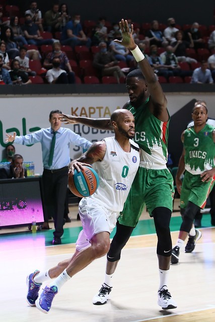 Koszykarze Enei Zastalu BC Zielona Góra przegrali w Kazaniu...