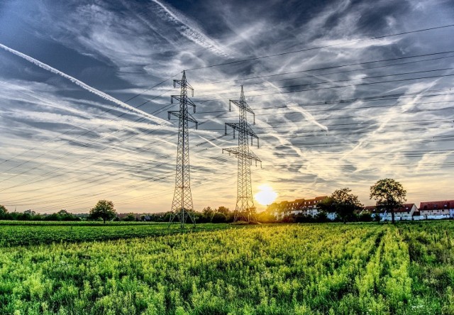 W najbliższych dniach mieszkańcy kilku miejscowości w naszym regionie muszą być przygotowani na przerwy w dostawie energii elektrycznej.Gdzie pojawią się przerwy w dostawie prądu? Sprawdźcie listę planowanych wyłączeń w Koszalinie i regionie w najbliższych dniach.Dane pochodzą ze strony internetowej Energa Operator.