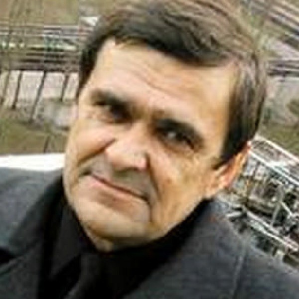 Roman Karkosik to znany toruński  biznesmen i inwestor giełdowy