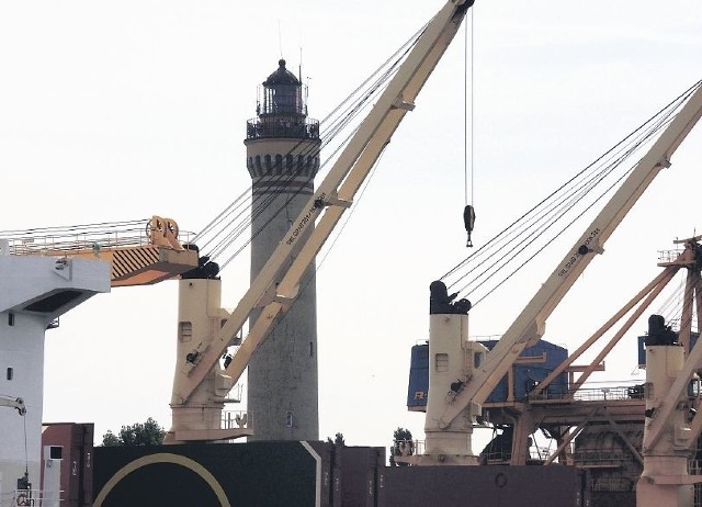 Pracownicy Morskiej Stoczni Remontowej w Świnoujściu zapowiadają, że dzisiaj po godzinie 16 zablokują wjazd do Świnoujścia.