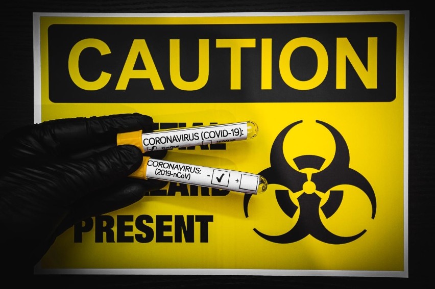 Akcja szczepienia przeciw koronawirusowi ma zacząć się w...