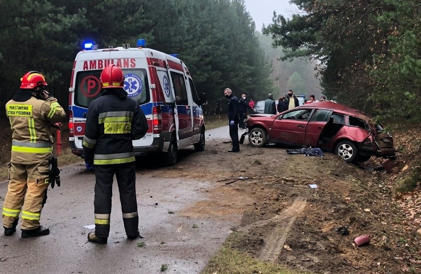 Wypadek na trasie Długosiodło-Wólka Grochowa. Jedna osoba w szpitalu