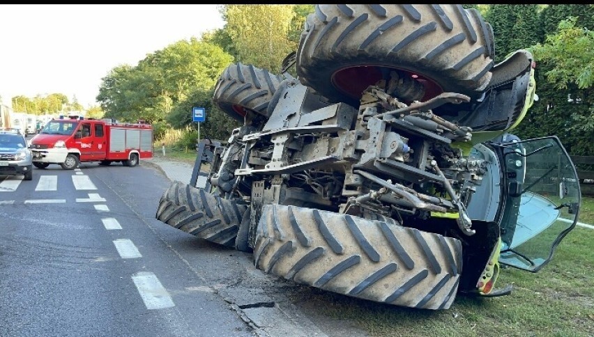 droga krajowa nr 24 jest całkowicie zablokowana, bo na...