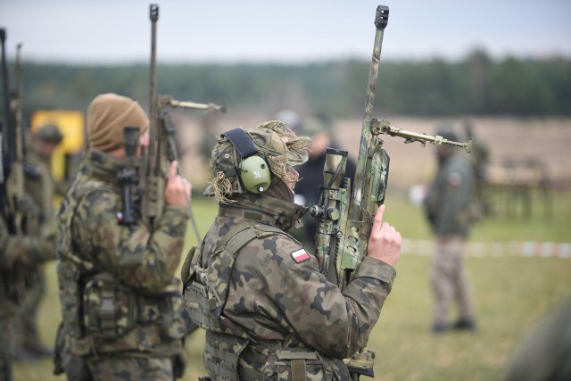 W weekend (5-7 listopada) w Toruniu odbyły się Zawody Strzelców Wyborowych WOT