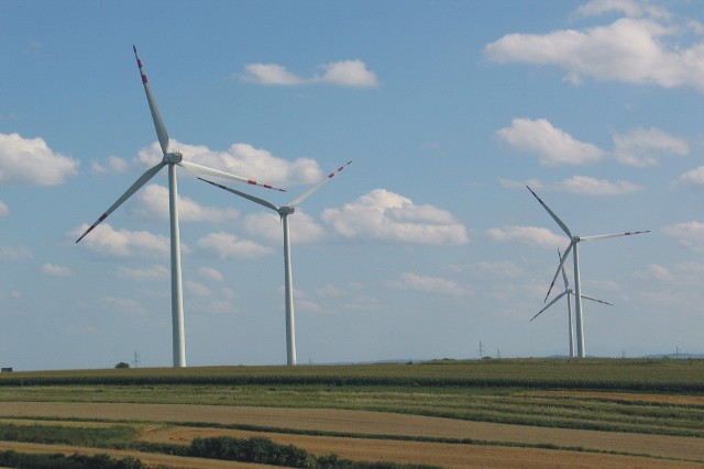 Rozwój energetyki wiatrowej od wielu lat jest istotny dla władz województwa podkarpackiego.