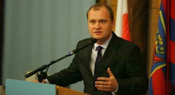 Piotr Krzystek wystartuje w wyborach samorządowych jako niezależny kandydat z własnym komitetem obywatelskim