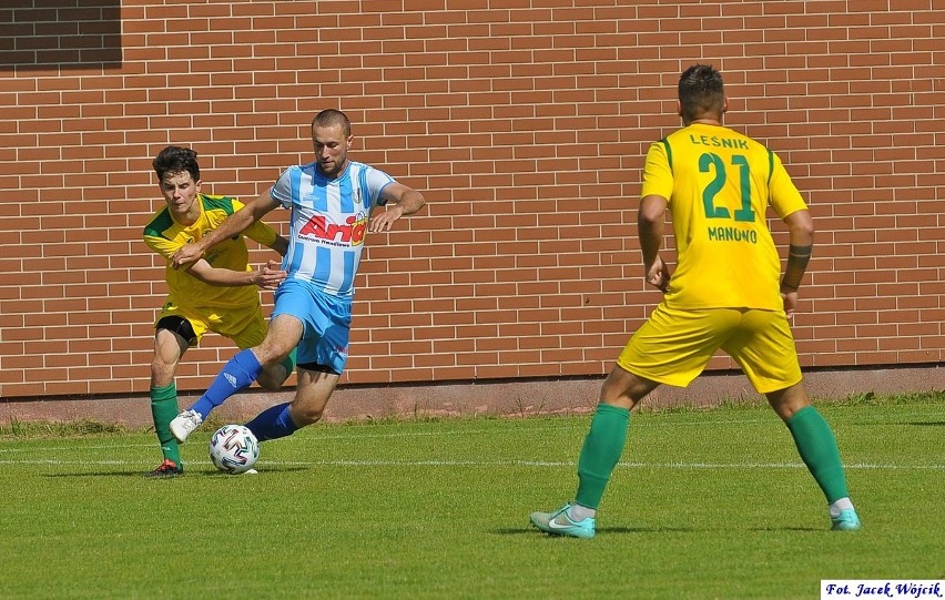 IV liga: Leśnik Manowo - MKP Szczecinek 3:2 [ZDJĘCIA] 