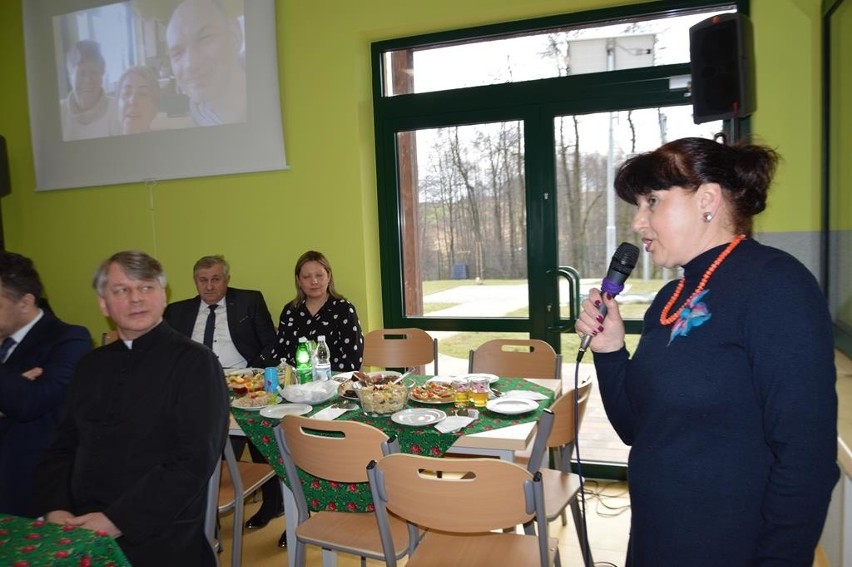 Rzozów. Funkcjonujące od grudnia Warsztaty Terapii Zajęciowej zostały oficjalnie otwarte