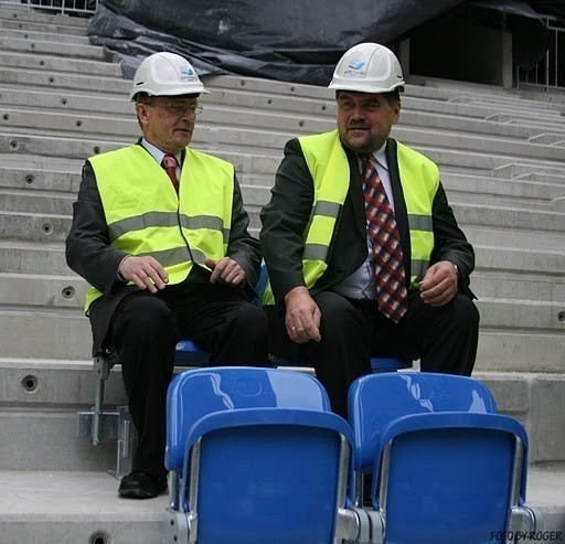 Nowe krzesełka na stadionie Lecha i nowy sponsor