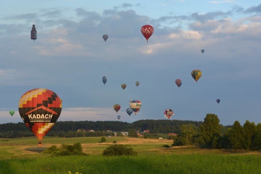 Wielkie lądowanie balonów w szczecineckiej Trzesiece. Już...