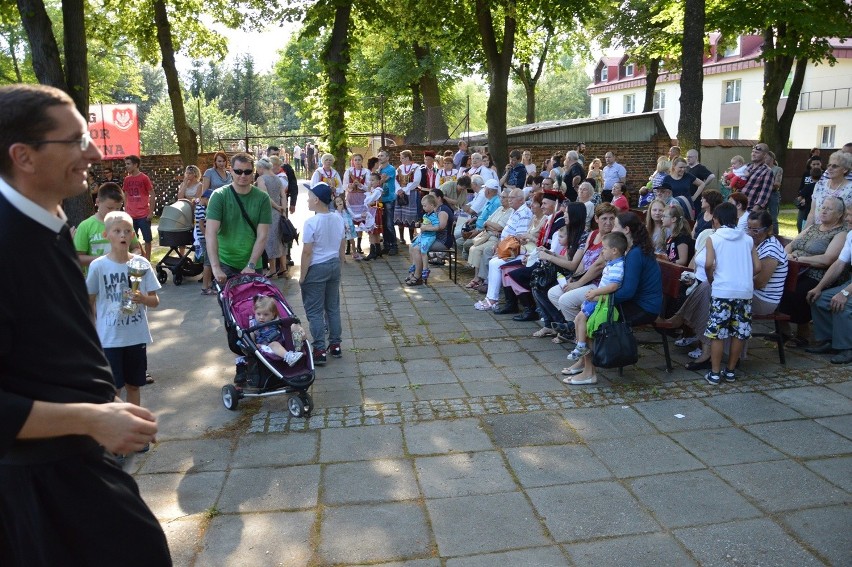 Festyn z okazji Dnia Ojca przy parafii św. Klemensa [FOTO]