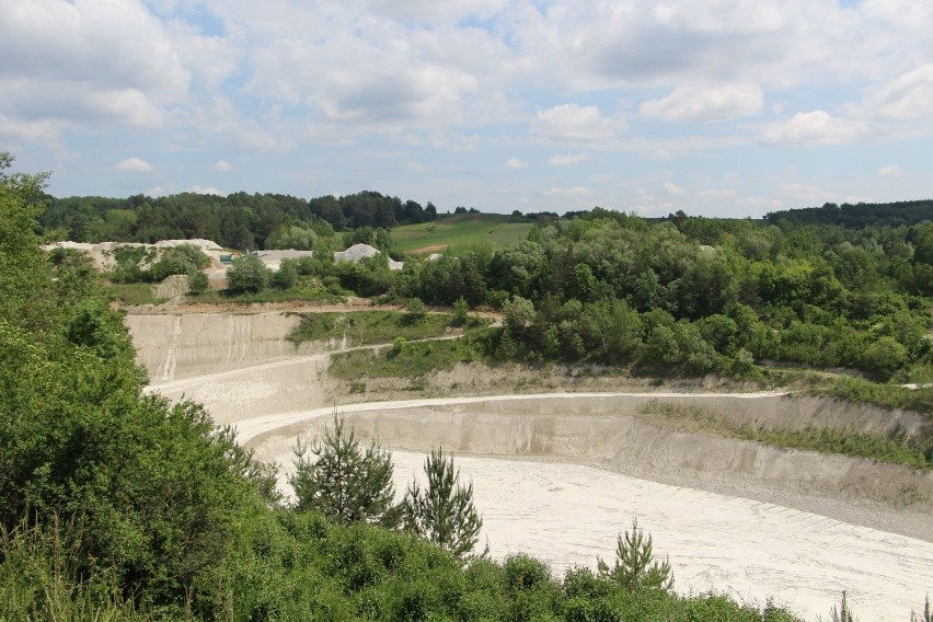 Księżycowy krajobraz na Podlasiu. Odkrywkowa kopalnia kredy w Mielniku robi niesamowite wrażenie