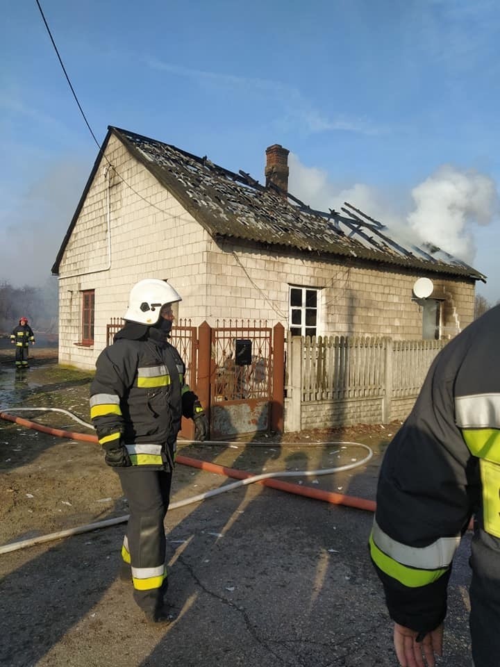 Pożar wybuchł we wtorek około godziny 12 w Palczewie (gmina...