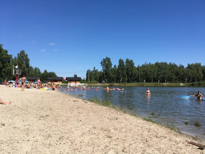 Pływaj na zalewie w Gorzycach. Cały dochód z opłat gmina przeznacza na leczenie Bartusia Przychodzkiego z Sandomierza