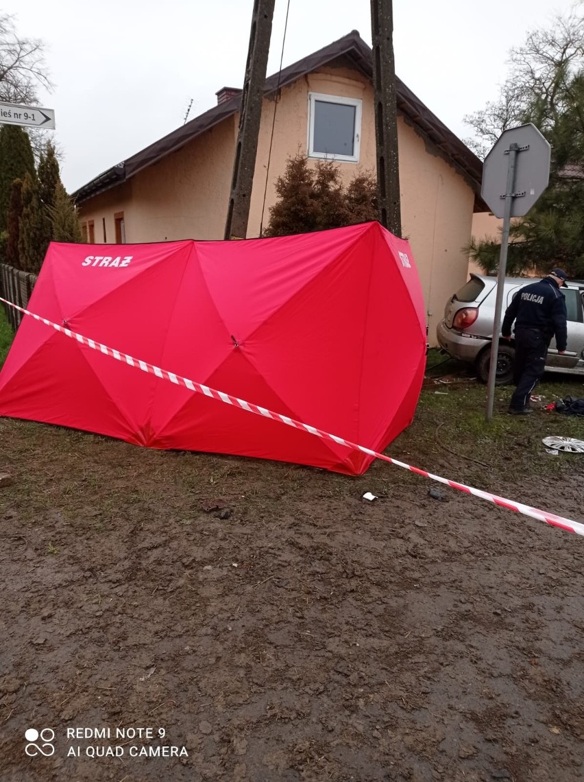 Śmiertelny wypadek w Nowej Wsi. Nie żyje 34-letni kierowca