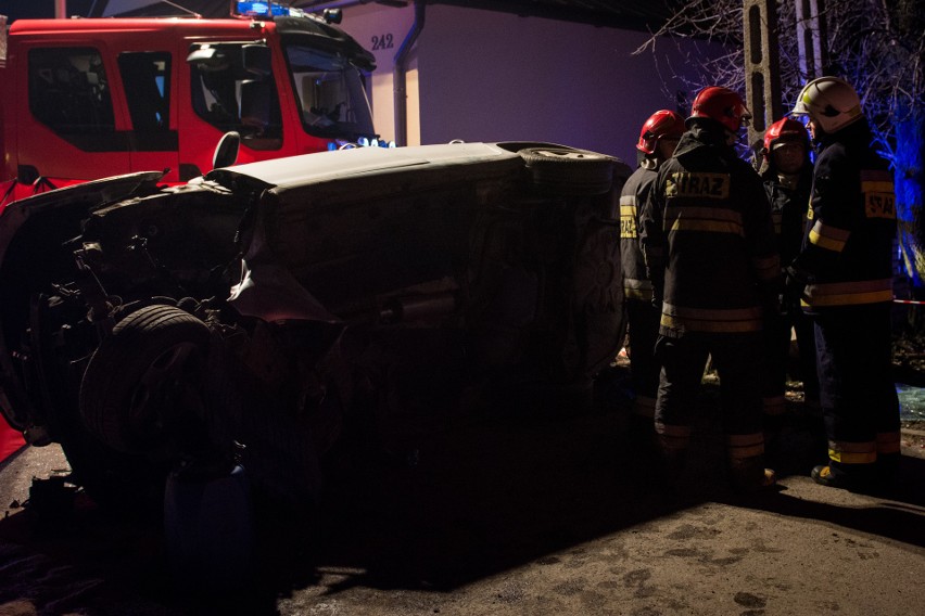 Wypadek w Białym Dunajcu. Jedna osoba nie żyje [AKTUALIZACJA, ZDJĘCIA]