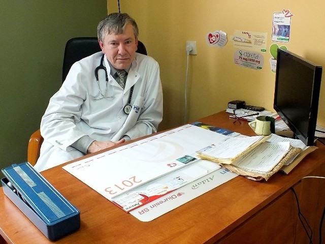 Zasadą jest, że w ośrodkach zdrowia w gminie Pawłów przyjmujemy wszystkich pacjentów, nikogo nie odsyła się z kwitkiem &#8211; podkreśla Andrzej Sokołowski, dyrektor Gminnego Zakładu Opieki Zdrowotnej w Pawłowie.