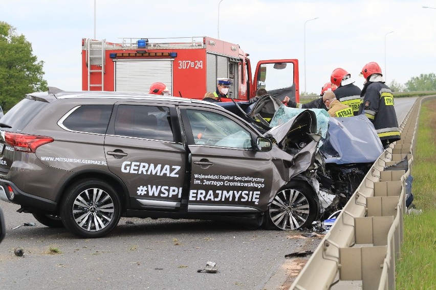 Wrocław: Tragiczny wypadek na obwodnicy śródmiejskiej. Zginął 19-letni Ukrainiec (ZDJĘCIA)