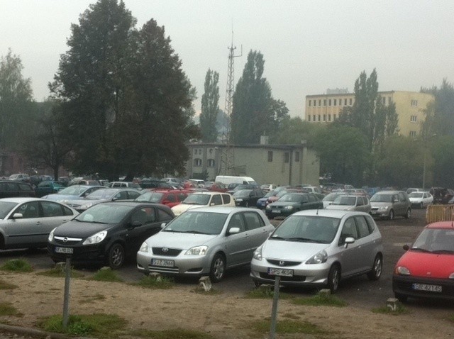 Zmieniają się zasady płatności za parkingi w Rybniku.