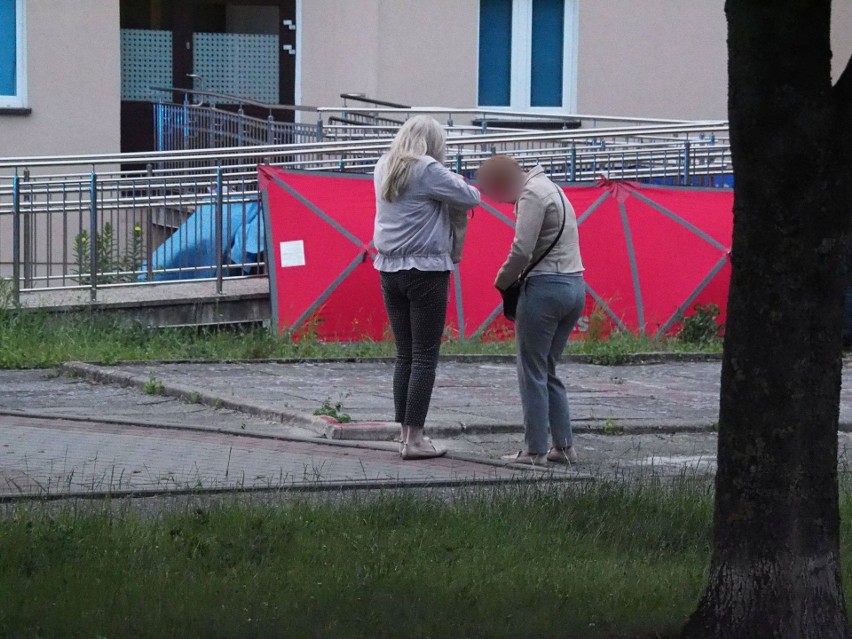 Tragedia w Koszalinie w wieżowcu. Nie żyje dwójka małych...