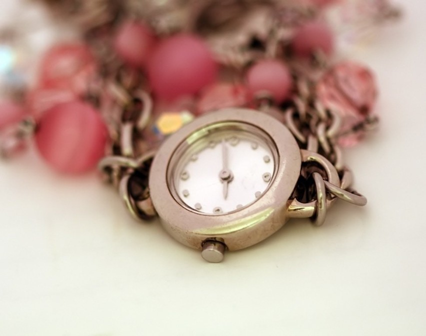 Prezent na Dzień Kobiet: Elegancki zegarek