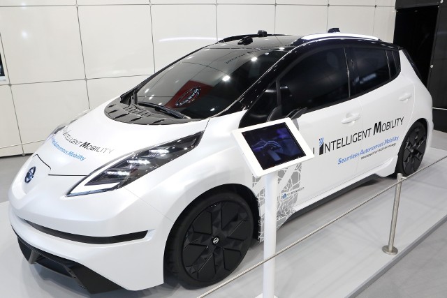 Zaledwie kilka tygodni po zademonstrowaniu zaawansowanej technologii jazdy autonomicznej na drogach publicznych w Europie, Nissan debiutuje na CeBIT — największej wystawie technologii cyfrowych w Europie.Fot. Nissan