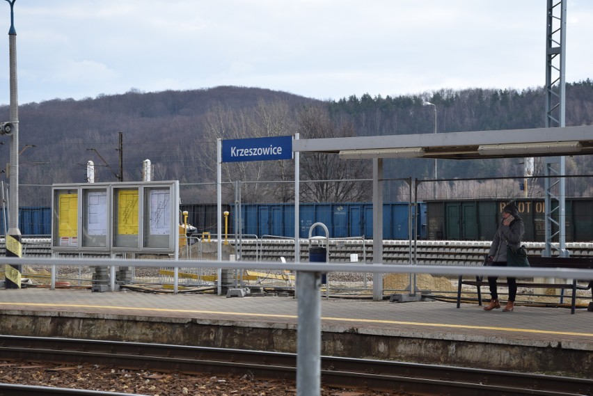 Kolej na nowe pociągi. Osiem dodatkowych kursów na trasie z Krakowa do Krzeszowic 