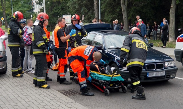 Do wypadku doszło w środę chwilę po godz. 15, na ul. Bakończyckiej w Przemyślu obok Zespołu Szkół Usługowo-Hotelarskich i Gastronomicznych.