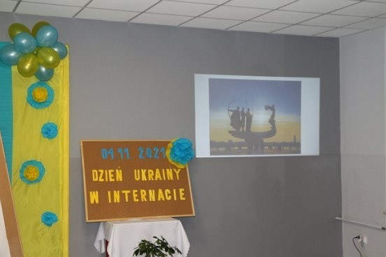 Dzień Ukraiński w Zespole Szkół Centrum Kształcenia Rolniczego w Sandomierzu-Mokoszynie. Co przygotowano? ZDJĘCIA 