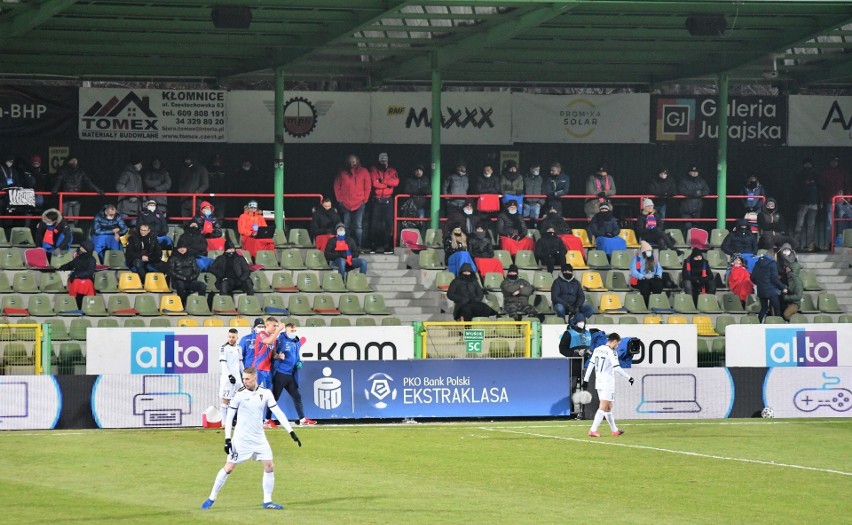 Raków Częstochowa - Pogoń Szczecin 0-1.