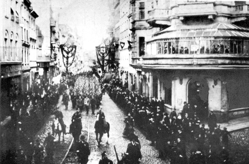 18 stycznia 1920 roku żołnierze minęli słup i wkroczyli na...