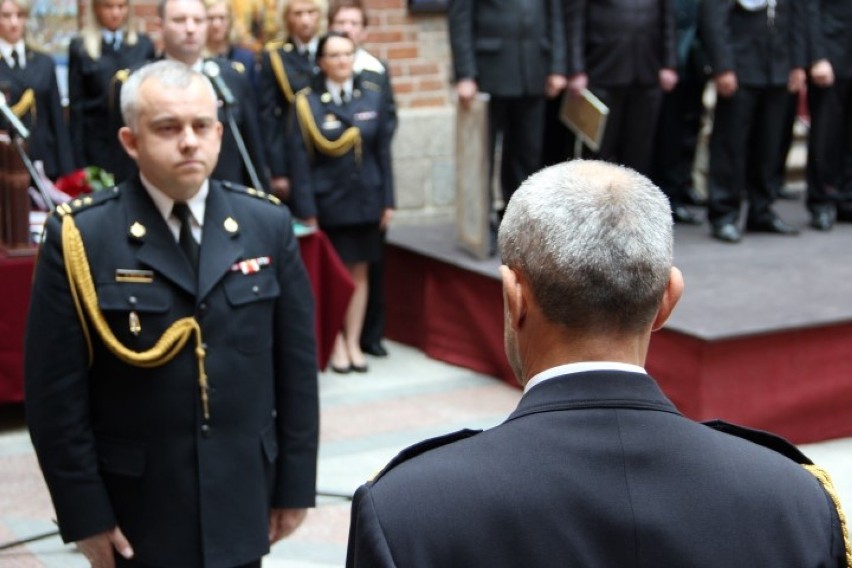 Na zamku w Gniewie wręczono nagrody w plebiscycie  „Strażak Pomorza” 2014 [ZDJĘCIA]