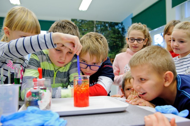 Dzieci z powiatu cieszyńskiego poznają tajniki pracy wodociągów i mogą dowiedzieć się więcej o czystej wodzie