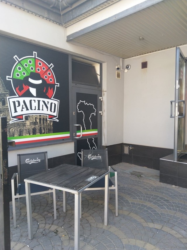 Pizzeria Pacino na ulicy Warszawskiej w Warce.