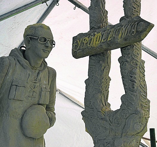 Rzeźba Papieża - Turysty