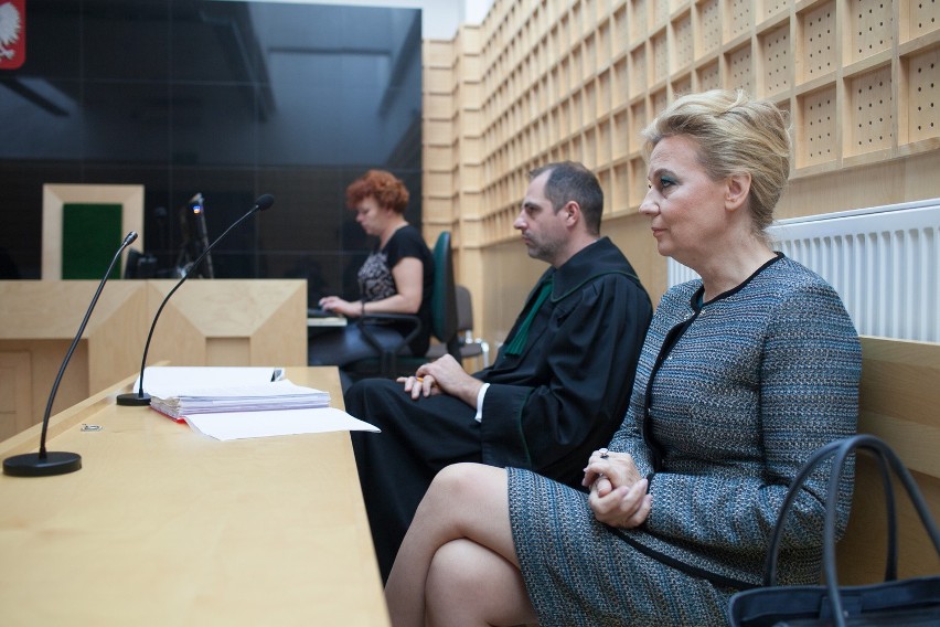 Prezydent Hanna Zdanowska tym razem stawiła się w Sądzie Okręgowym w Łodzi [ZDJĘCIA] 