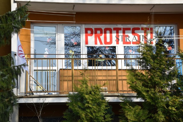 Na 32 szkoły i przedszkola, które prowadzi miasto Przemyśl, strajk rozpoczął się w 28.