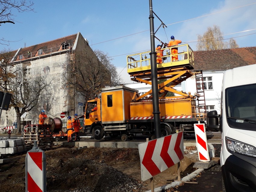 Toruń. Wielka przebudowa torowisk tramwajowych. Będą utrudnienia dla pasażerów