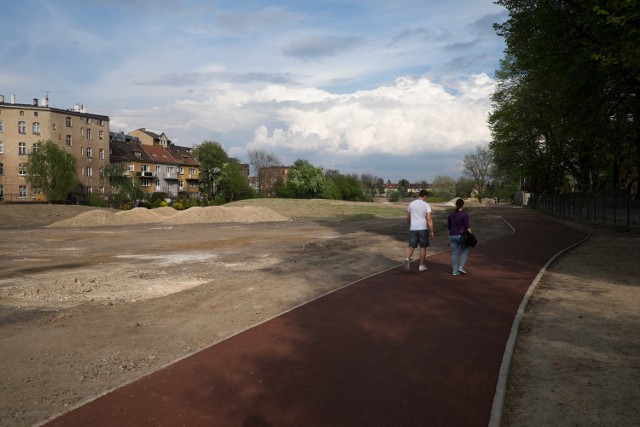 Chwaliszewo: Kolejny etap prac w starym korycie Warty