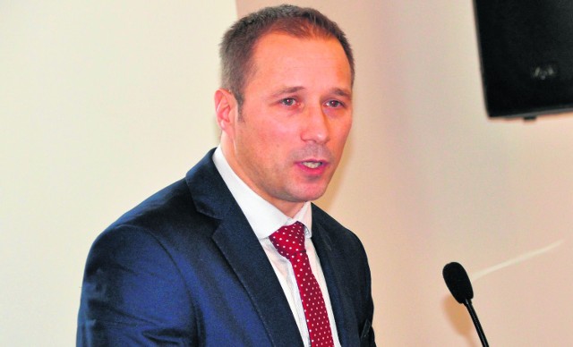 Burmistrz Szydłowca Artur Ludew powoła specjalną komisję, która będzie szacowała straty w gminie po burzy z 19 lipca.