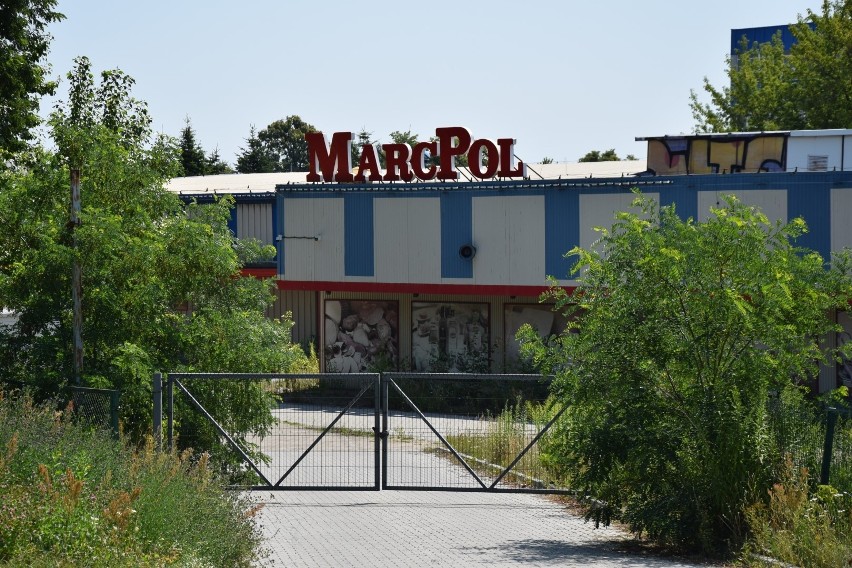 Zapomniany market w Częstochowie. MarcPol zamknięto 7 lat...