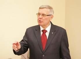 Burmistrz Międzyrzecza wygrał plebiscyt, zdobywając 334 pozytywnych głosów
