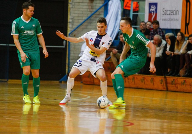 Pogoń 04 Szczecin - Rekord Bielsko-Biała 3:11.