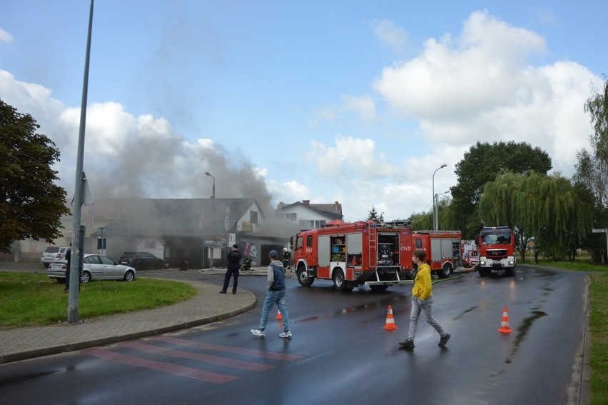 Pożar warsztatu samochodowego w Lęborku 10.09.2020