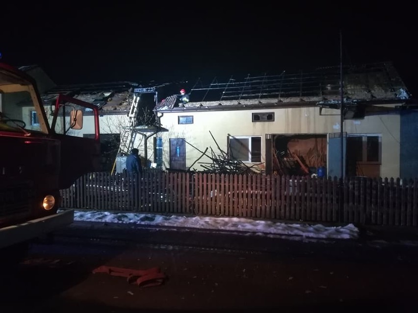 Pożar w Kacprowicach w gminie Wolanów. Poszkodowany został...