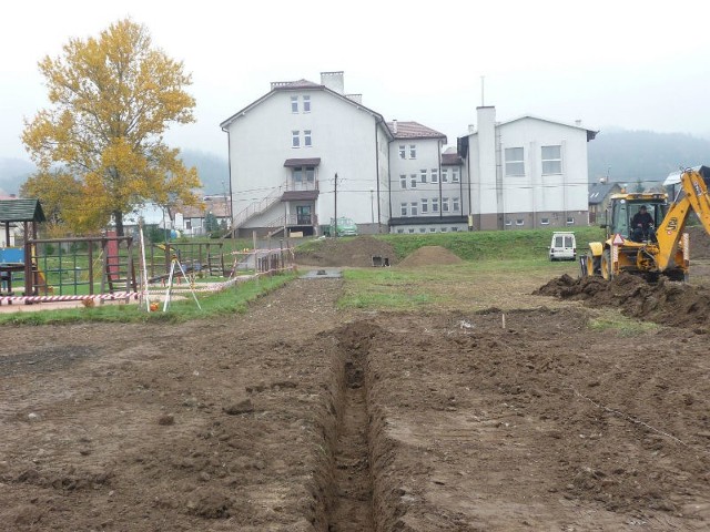 Prace budowlane rozpoczęły się już przy Szkole Podstawowej nr 6.